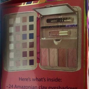 💯Tarte Deluxe Tarteist Pretty Paintbox💯